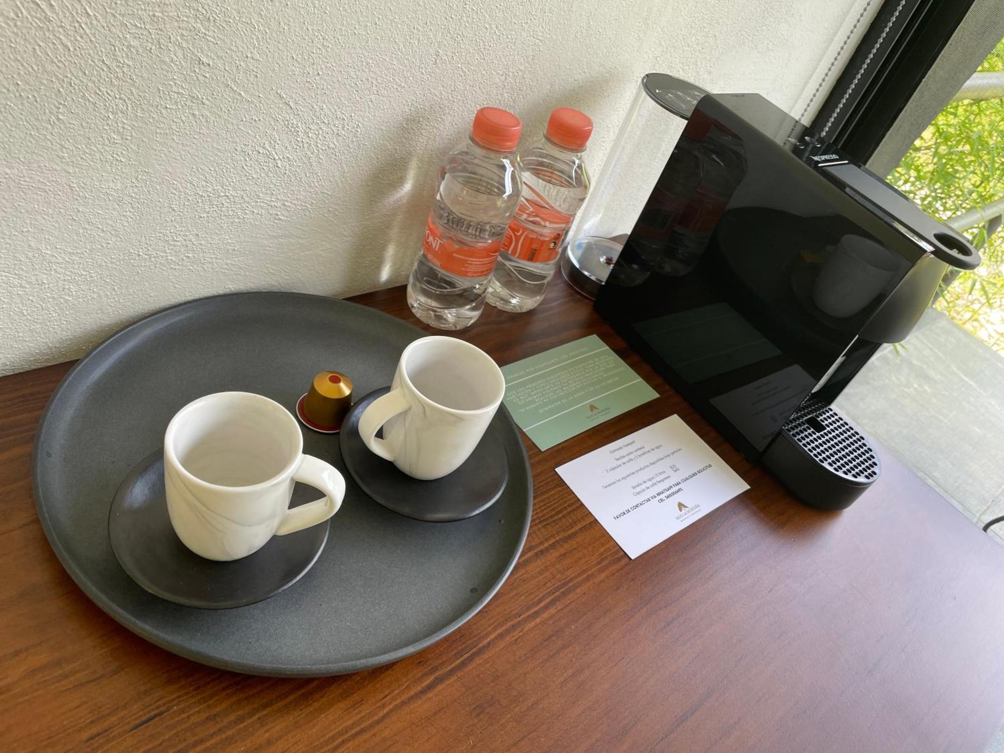 Bajo La Montana Hotel เตโปซตลัน ภายนอก รูปภาพ